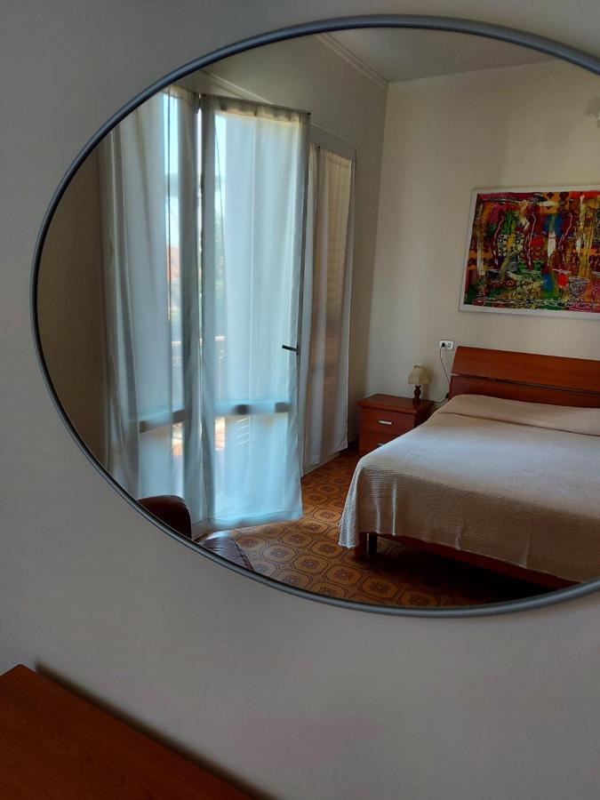 Villino Giuliana Villa Pietrasanta Buitenkant foto